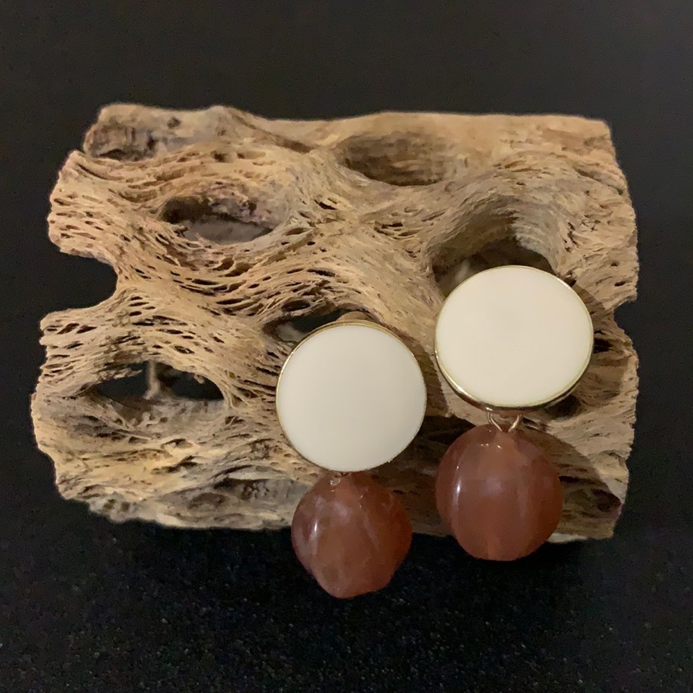 Retro Look Resin Ball Drop Earrings